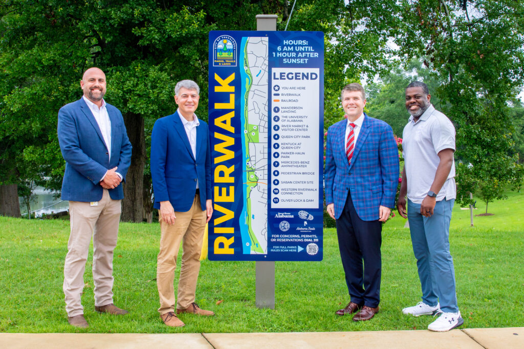 City of Tuscaloosa Holds Year of Trails Sign Dedication